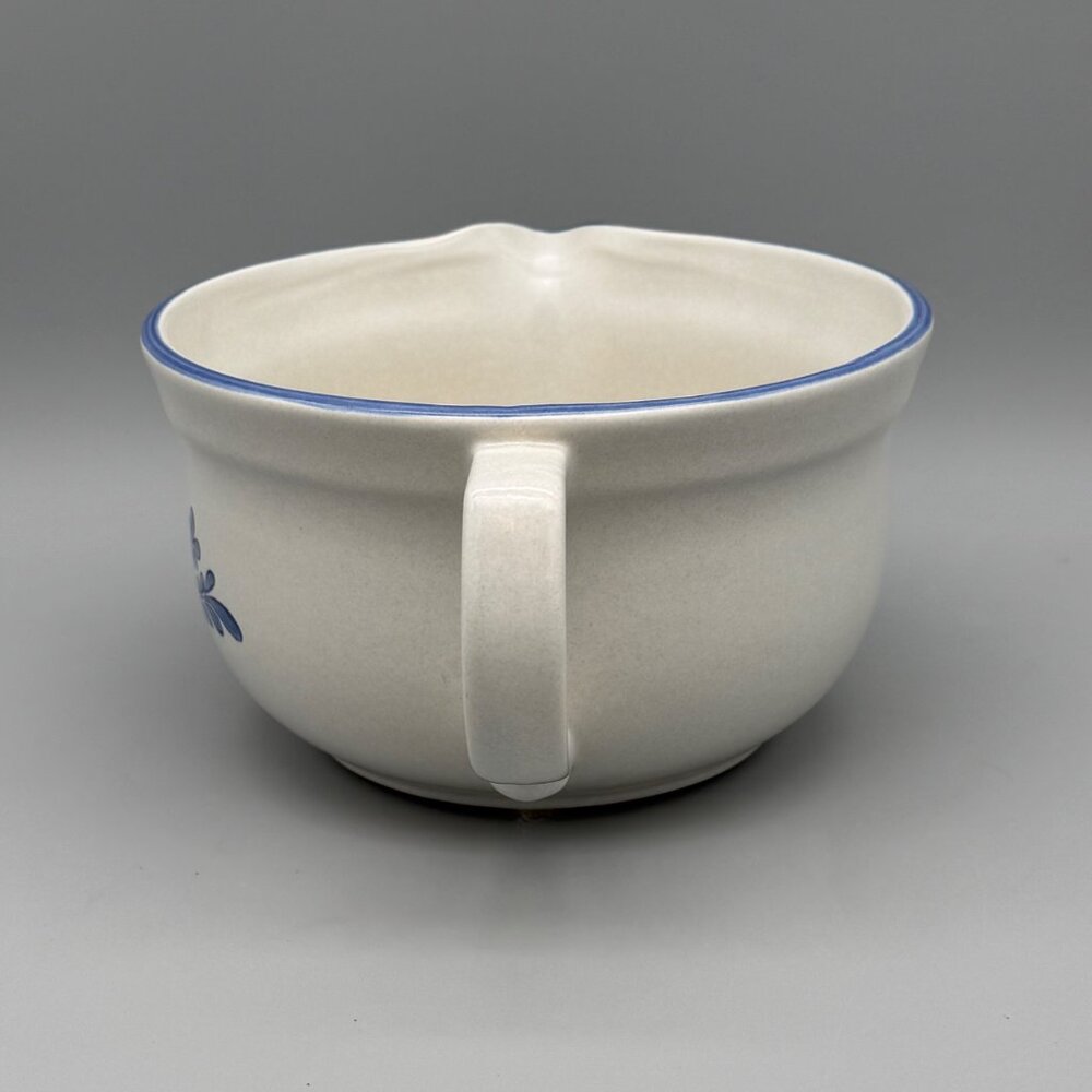 Pfaltzgraff Yorktowne Pattern #464 Handled Batter Bowl 2 1/2 Qt Stoneware USA - Picture 2 of 9